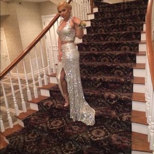 Prom dress